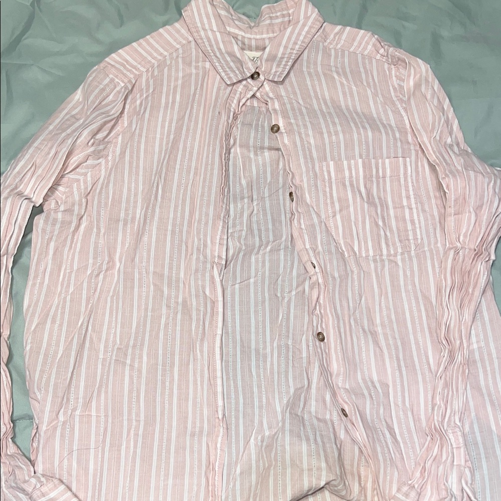 Universal Thread Pink and White Striped Button-Down Shirt